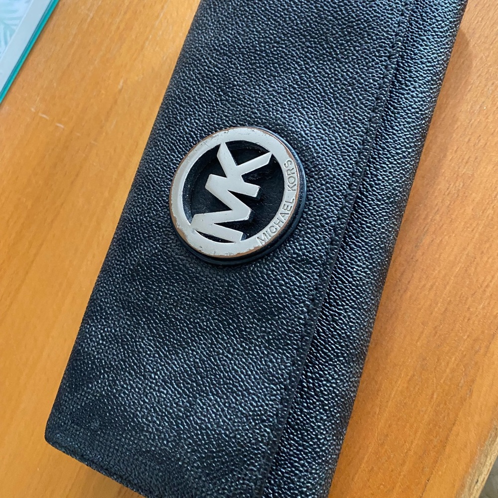 Michael Kors wallet